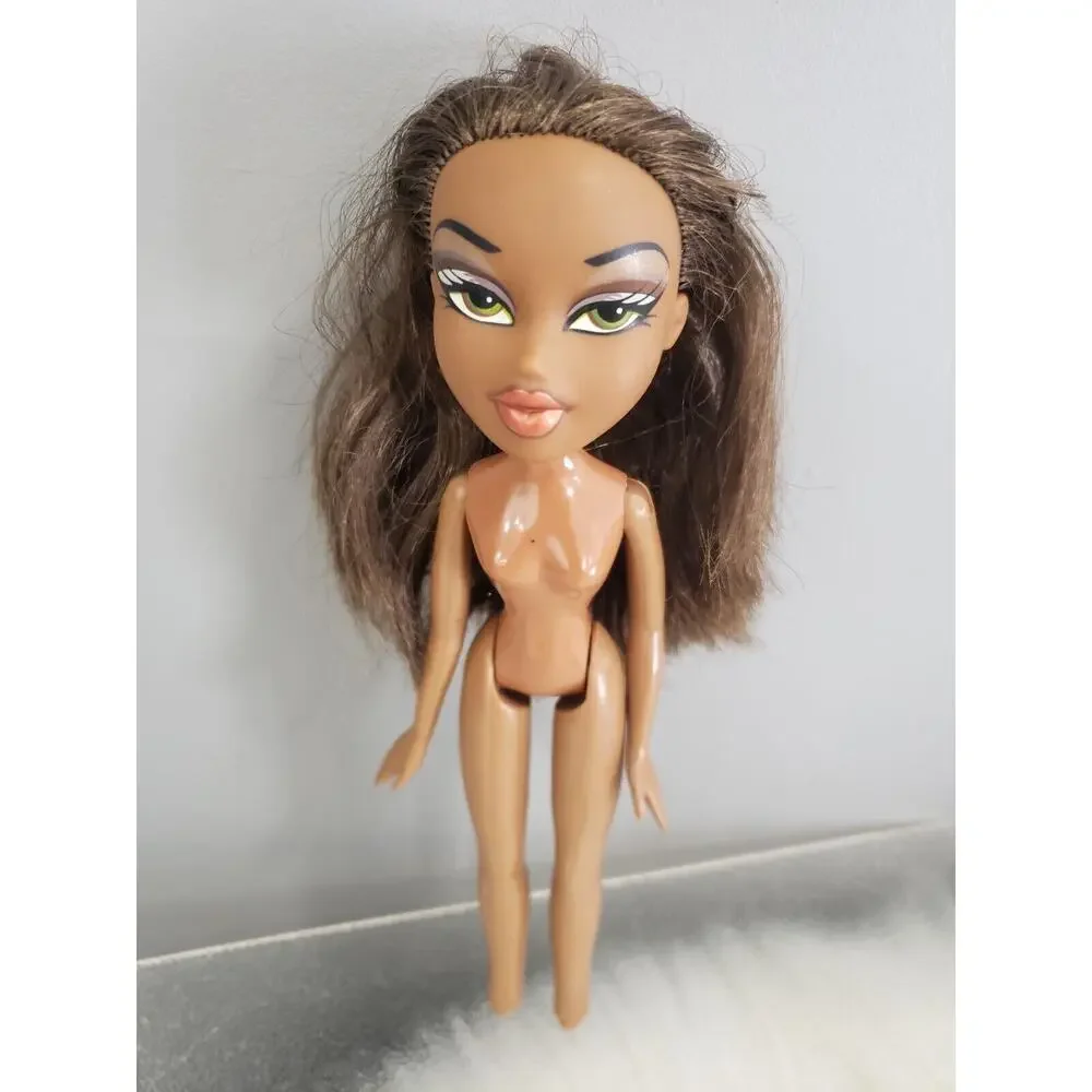 Bratz Beach Party SASHA‎ Nude Doll 9